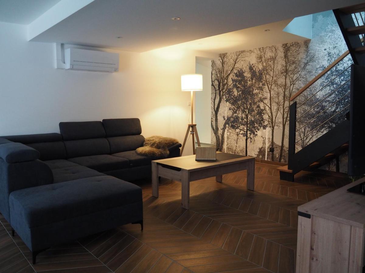 Laveline Gite Le Renouveau Avec Jacuzzi Privatif מראה חיצוני תמונה