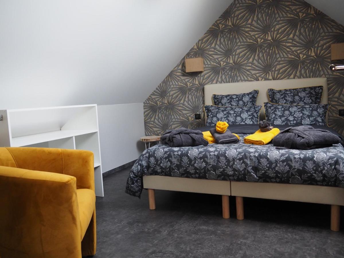 Laveline Gite Le Renouveau Avec Jacuzzi Privatif מראה חיצוני תמונה